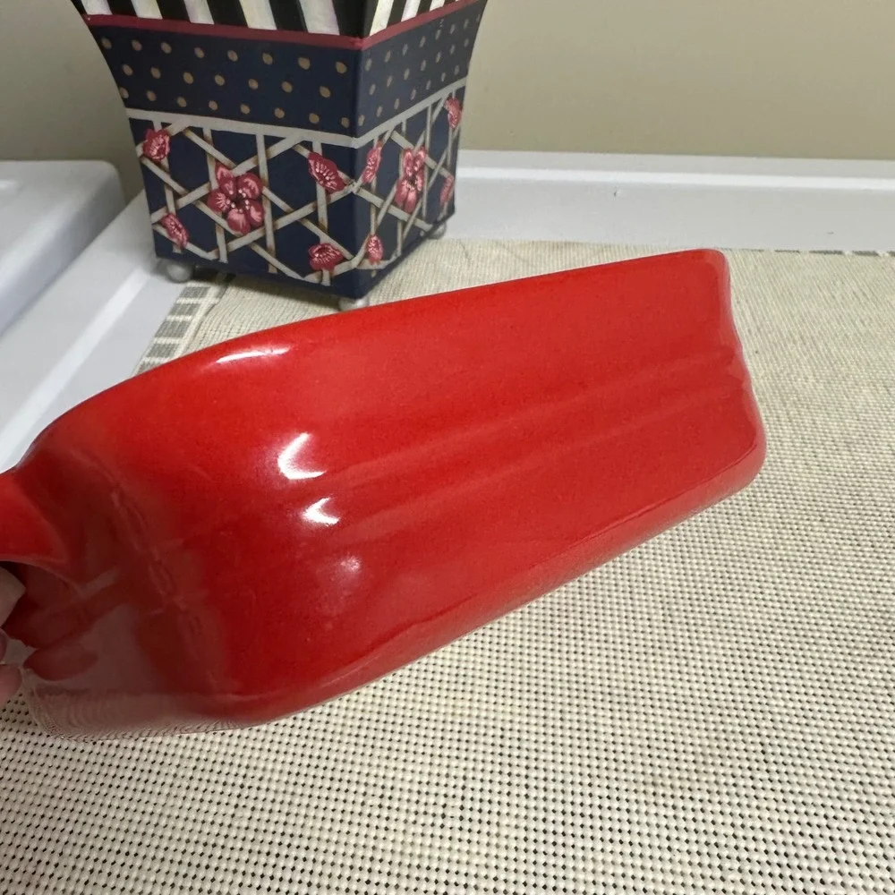 Le Creuset excellent gently